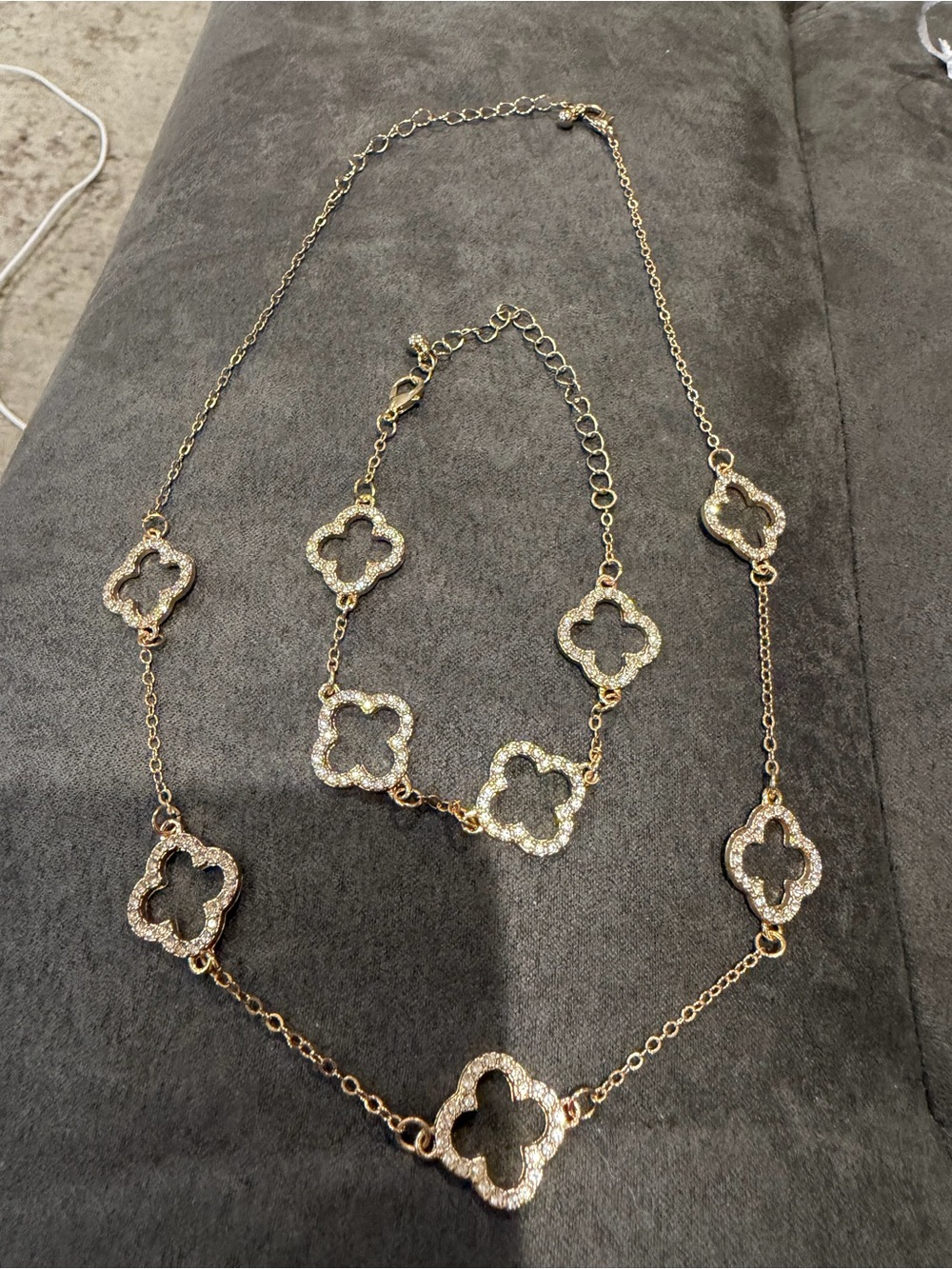 Gold Four-Leaf Clover Pendant Necklace and Bracelet Set - Sparkling Gold Tone